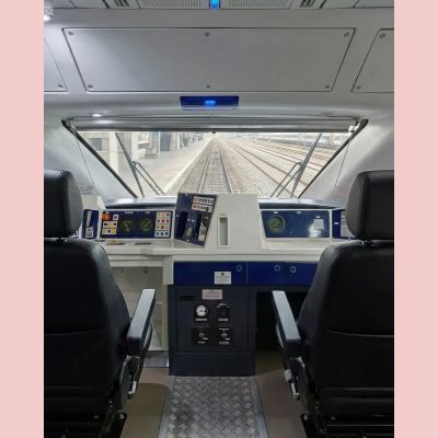 Driver Desk